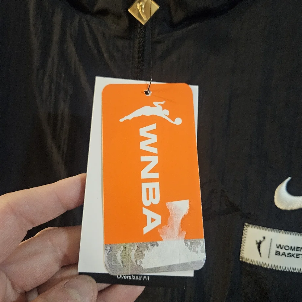 Nike Women's WNBA Black Woven Jacket: LIMITED EDITION: NEW WITH TAGS: SIZE XL - Picture 5 of 9